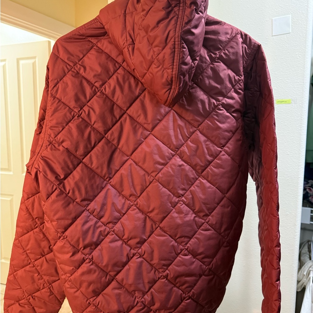 Patagonia Men's Diamond Quilted Bomber Hoody - Picture 3 of 3